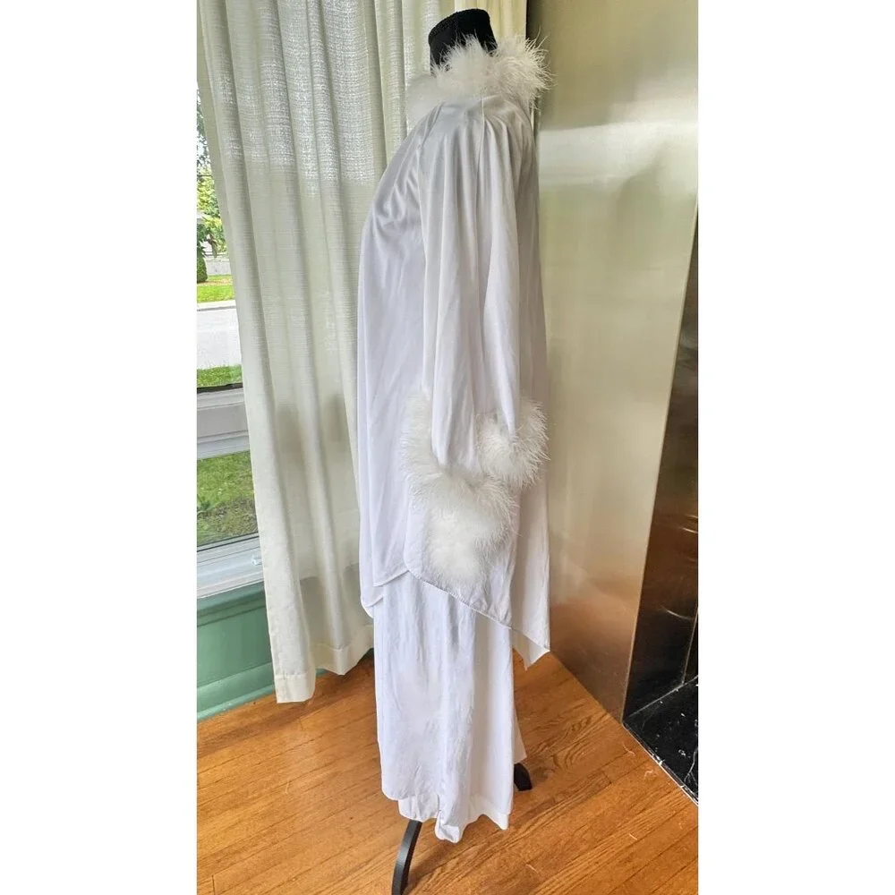 RARE vintage 1970s peignoir, marabou feather trim, angel sleeves, glam Hollywood - Picture 4 of 9